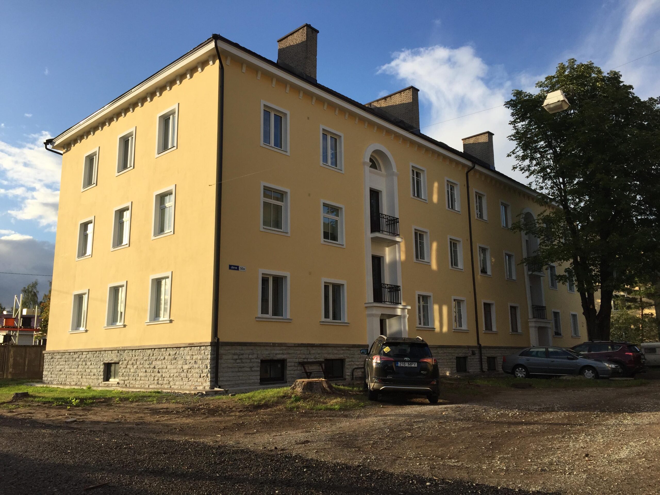 43124214_2054017671575065_5033284337529782272_n